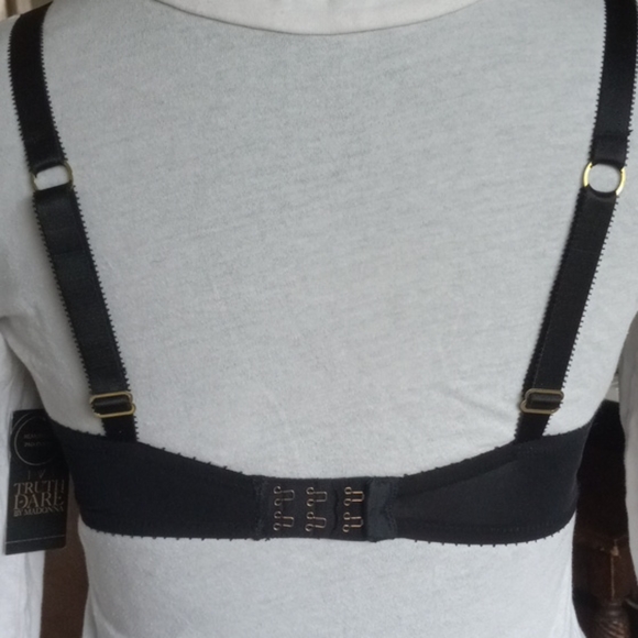 NWT 32 C Black Truth Or Dare Bra By Madonna - Picture 6 of 7